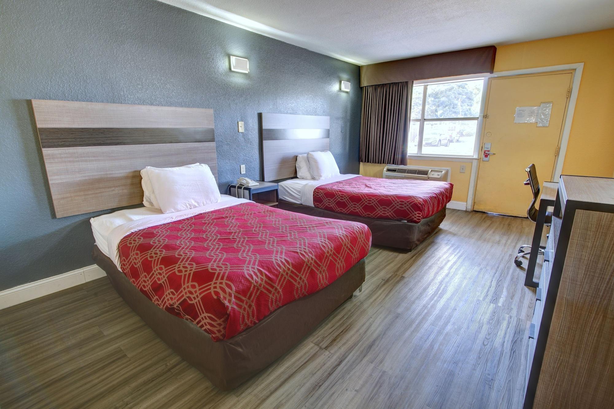 Econo Lodge At Military Circle Norfolk Eksteriør billede